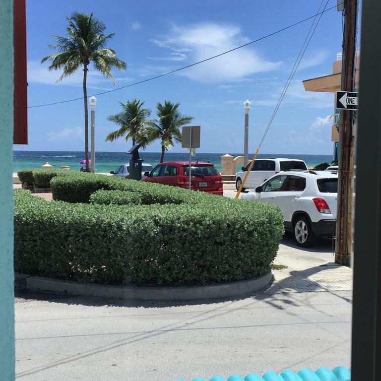 Marlin Beachside Hotel Hollywood Exterior photo